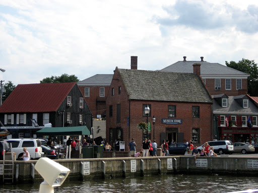 Wine Store «Mills Fine Wine & Spirits», reviews and photos, 87 Main St, Annapolis, MD 21401, USA