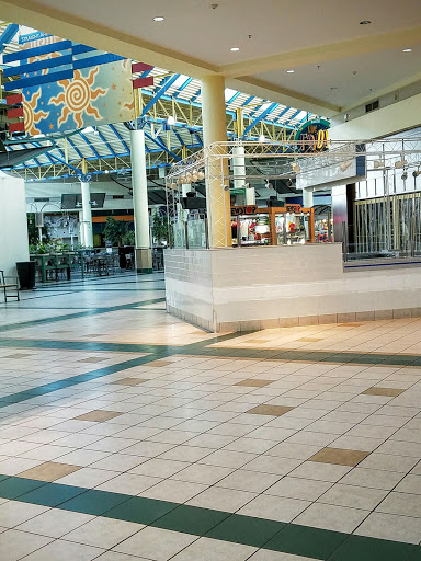 Shopping Mall «The Mall at The Source», reviews and photos, 1504 Old Country Rd, Westbury, NY 11590, USA