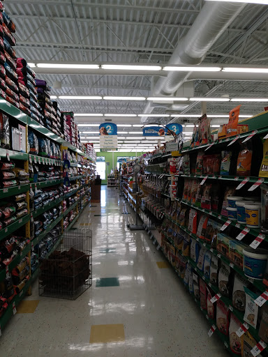 Pet Supply Store «Pet Supplies Plus», reviews and photos, 26230 Hoover Rd, Warren, MI 48089, USA