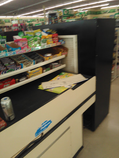 Dollar Store «Dollar Tree», reviews and photos, 4474 W Shaw Ave, Fresno, CA 93722, USA