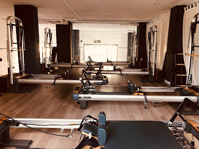 MOVE MIND&BODY. BOUTIQUE DE CROSSTRAINING Y ESTUDIO PILATES.