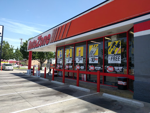 Stores to buy batteries Dallas