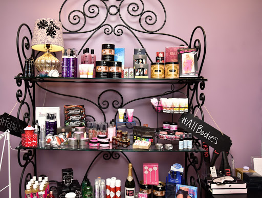 Lingerie Store «Curvy Girl Lingerie», reviews and photos, 2990 Meridian Ave, San Jose, CA 95124, USA