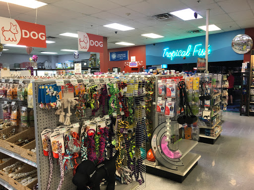 Tropical Fish Store «Petland Bradenton», reviews and photos, 3530 53rd Ave W, Bradenton, FL 34210, USA