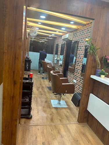 Amaze Unisex Salon Bengaluru