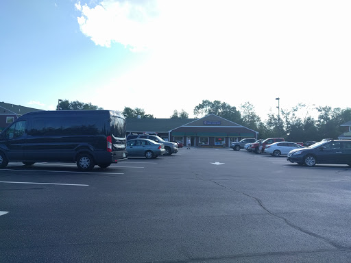 State Liquor Store «NH Liquor & Wine Outlet», reviews and photos, 18 Weirs Rd, Laconia, NH 03246, USA