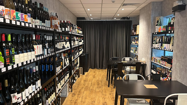 Opinii despre The Wine Aisle în Singapore - Supermarket