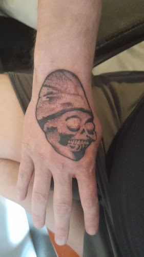 Reviews of Electric Skull Tattoo Studio in Bournemouth - Tatoo shop