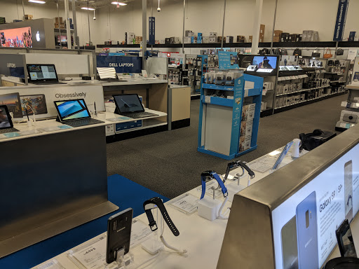 Electronics Store «Best Buy», reviews and photos, 200 Town Center Pkwy, Slidell, LA 70458, USA