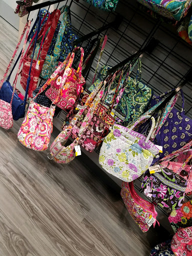 Used Clothing Store «Clothes Mentor», reviews and photos, 306 Oyster Point Rd, Newport News, VA 23602, USA