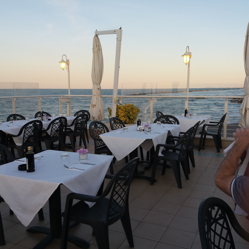 Italian Seafood Restaurant Moletto - Seaside of Pesaro