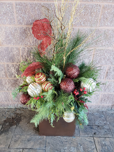 Thrift Store «Re-Uzit Shop of New Holland», reviews and photos, 707 W Main St, New Holland, PA 17557, USA