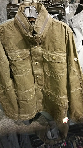 Camping Store «REI», reviews and photos, 400 El Paseo de Saratoga, San Jose, CA 95130, USA