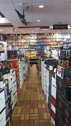Liquor Store «Wine Palace», reviews and photos, 13971 Middlebelt Rd, Livonia, MI 48154, USA
