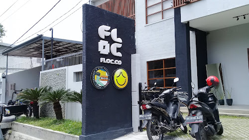 FLOC Coffee & Eatery - Dewaruci