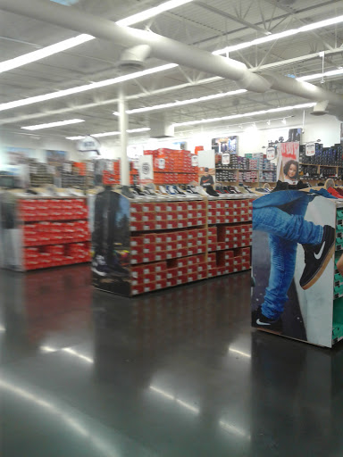 Shoe Store «WSS», reviews and photos, 4430 Holt Blvd, Montclair, CA 91763, USA