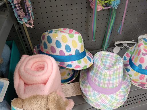 Department Store «Walmart Supercenter», reviews and photos, 201 Chamber Dr, Milford, OH 45150, USA