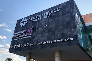 Centro Médico Valle Real image