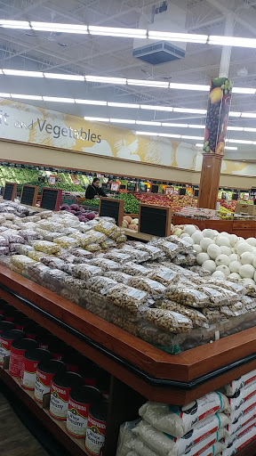 Grocery Store «Villa Park Fruit Market», reviews and photos, 302 W North Ave, Villa Park, IL 60181, USA