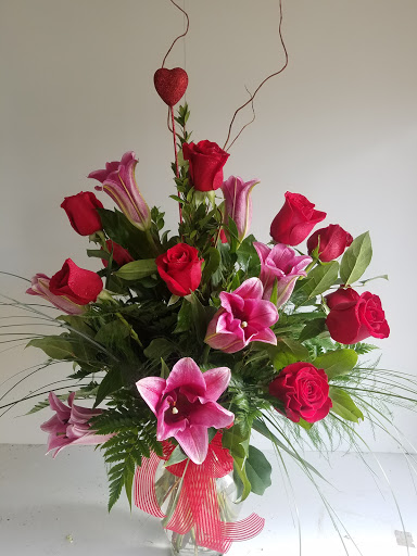 Wholesale Florist «Green Village Flowers», reviews and photos, 5457 Keystone Ct, Plainfield, IL 60586, USA