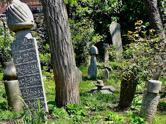 Anadolu Hisarı Mezarlığı