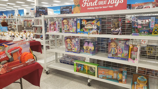 Clothing Store «Ross Dress for Less», reviews and photos, 15301 Manchester Rd, Ballwin, MO 63011, USA