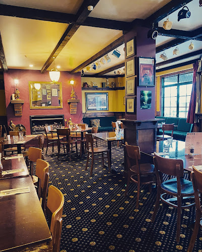 Prince Albert The Olde English Pub & Restaurant - Cambridge