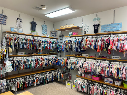 Boutique «Bearly Used Boutique», reviews and photos, 350 W Main St, Mount Joy, PA 17552, USA