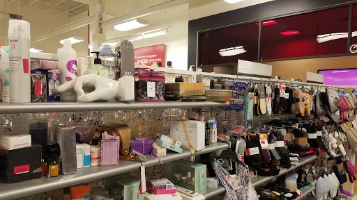 Department Store «T.J. Maxx», reviews and photos, 800 Cypress Gardens Blvd, Winter Haven, FL 33880, USA