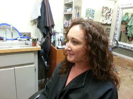 Hair Salon «Olivia A Salon», reviews and photos, 2101 Taylor Rd, Montgomery, AL 36117, USA