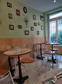 Atmosphère du Restaurant végétalien Sweet Rawmance à Paris - n°16