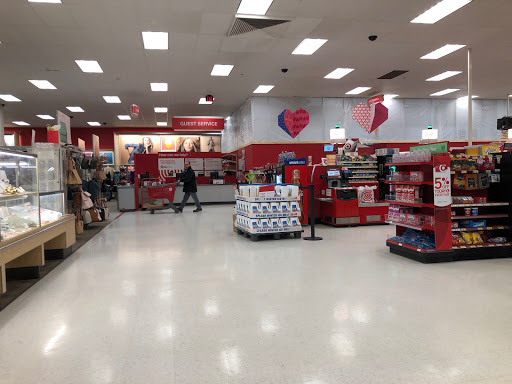 Department Store «Target», reviews and photos, 100 Willow St, Farmingdale, NY 11735, USA