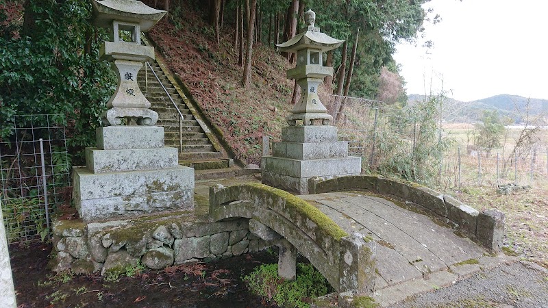 岩戸見神社