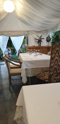 Atmosphère du Restaurant Lo Gorissado à Saint-André-d'Allas - n°5