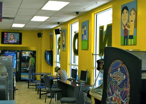 Laundromat «Coral Way Lavanderia Coin Laundry», reviews and photos, 1313 SW 22nd St, Miami, FL 33145, USA