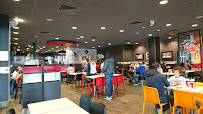 Atmosphère du Restaurant KFC Eragny (C.C Art de Vivre) - n°11