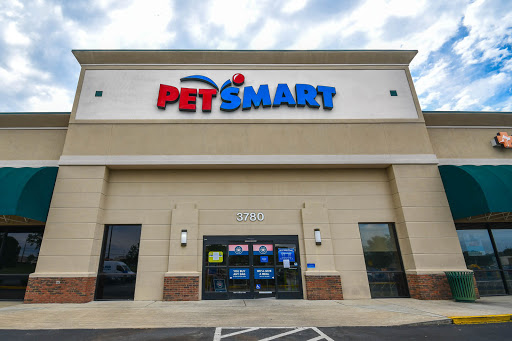 PetSmart, 3780 Riverchase Village #300, Hoover, AL 35244, USA, 