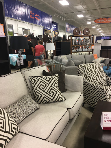 Furniture Store «Weekends Only Furniture & Mattress», reviews and photos, 8315 Center Run Dr, Indianapolis, IN 46250, USA