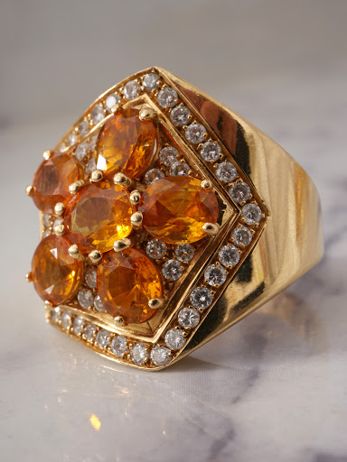 Watch Repair Service «Gray & Sons Jewelers», reviews and photos, 9595 Harding Ave, Miami Beach, FL 33154, USA