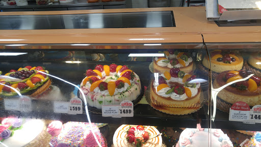 Grocery Store «Superior Grocers», reviews and photos, 10683 Valley Blvd, El Monte, CA 91731, USA
