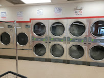 Los Lagos Laundromat - Photo 3 - Car repair in Edinburg, TX, McAllen