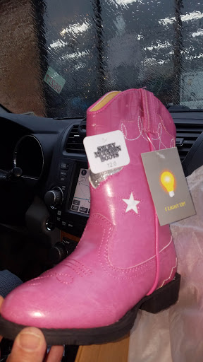 Western Apparel Store «Zane Western Apparel», reviews and photos, 1190 US-40, Pilesgrove, NJ 08098, USA