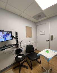 Concentra Urgent Care - Photo 3 - Car repair in Santa Ana, CA, Santa Ana