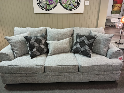 Furniture Store «Value City Furniture», reviews and photos, 4095 Richmond Rd, Warrensville Heights, OH 44122, USA