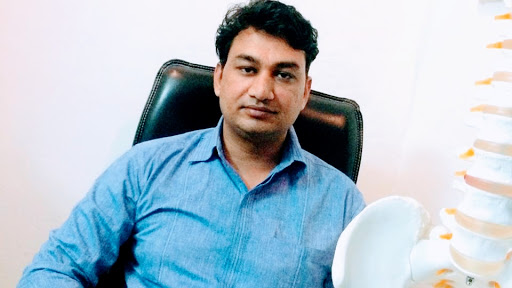 Dr. Amit Kumar ,Physiotherapist,Osteopath,Chiropractor gurugram haryana