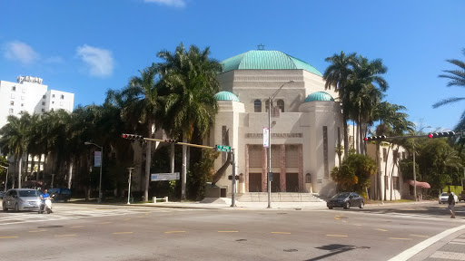 Cosmetics Store «LUSH Fresh handmade cosmetics», reviews and photos, 605 Lincoln Rd B, Miami Beach, FL 33139, USA