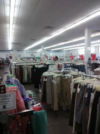 Thrift Store «Goodwill Store and Donation Center (Joplin)», reviews and photos