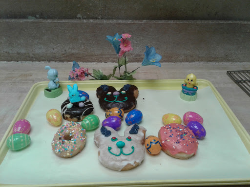 Donut Shop «Donut Maker», reviews and photos, 9625 E Arapahoe Rd, Greenwood Village, CO 80112, USA