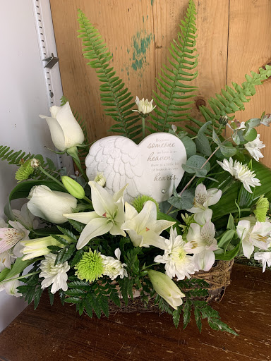 Florist «Flowers By Eddie», reviews and photos, 523 Vinton Mill Ct NE, Roanoke, VA 24014, USA