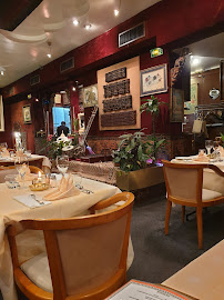 Atmosphère du Restaurant indien Restaurant Santoor Paris - n°9